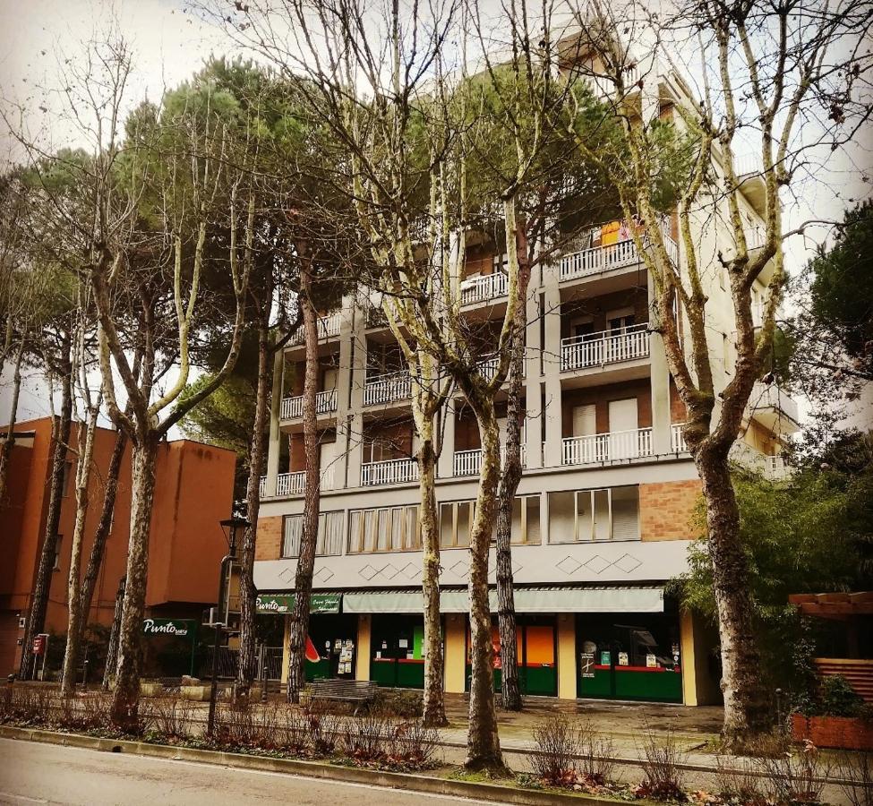Apartament Bilocale Marina Romea Zewnętrze zdjęcie