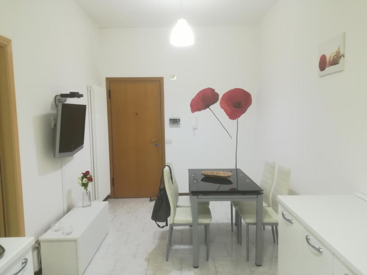 Apartament Bilocale Marina Romea Zewnętrze zdjęcie